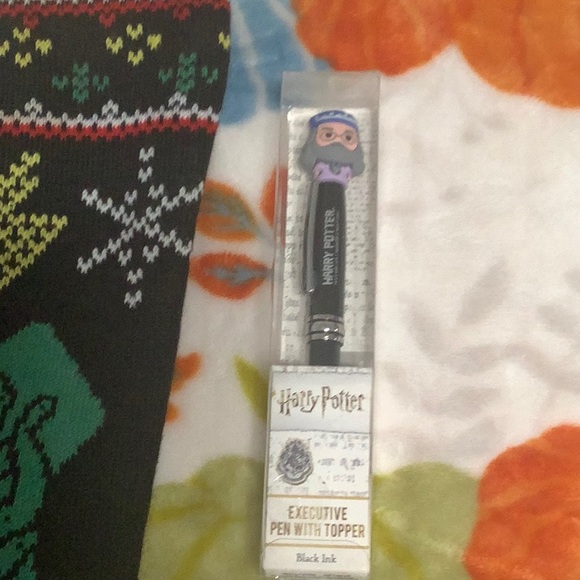 SOLD, SOLD Harry Potter Pajamas with Christmas Stocking ,NWT - Picture 4 of 9